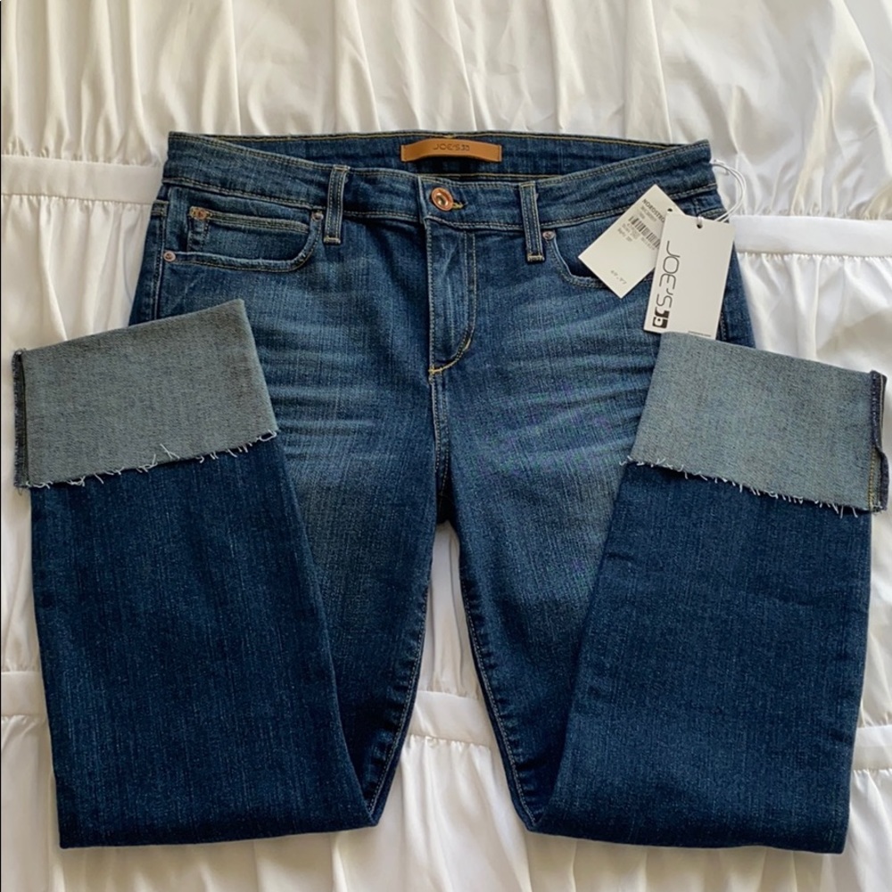 Joe’s Jeans Cuffed “Lynda” Cropped Skinny Jeans